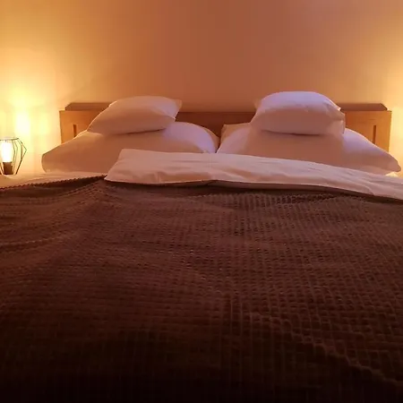 Apartment Komarno Iii Jelenia Gora