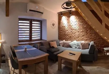 Apartment Komarno Iii Jelenia Gora