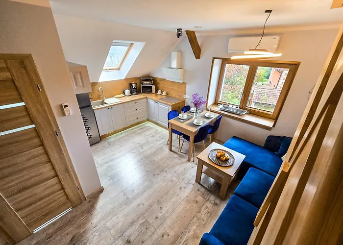 Διαμέρισμα Komarno Iii Jelenia Góra