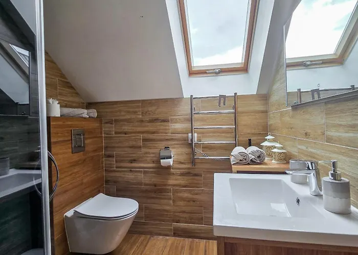 Komarno Iii * Jelenia Góra